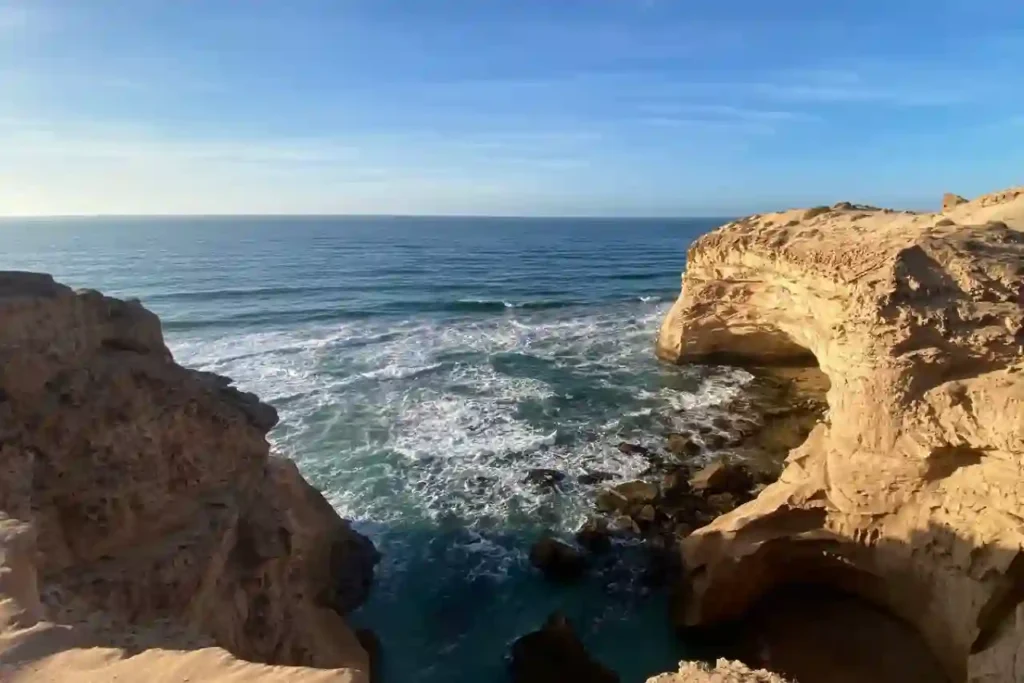 Les Dunes de Timlaline : Quand le Sahara rencontre l'Atlantique
